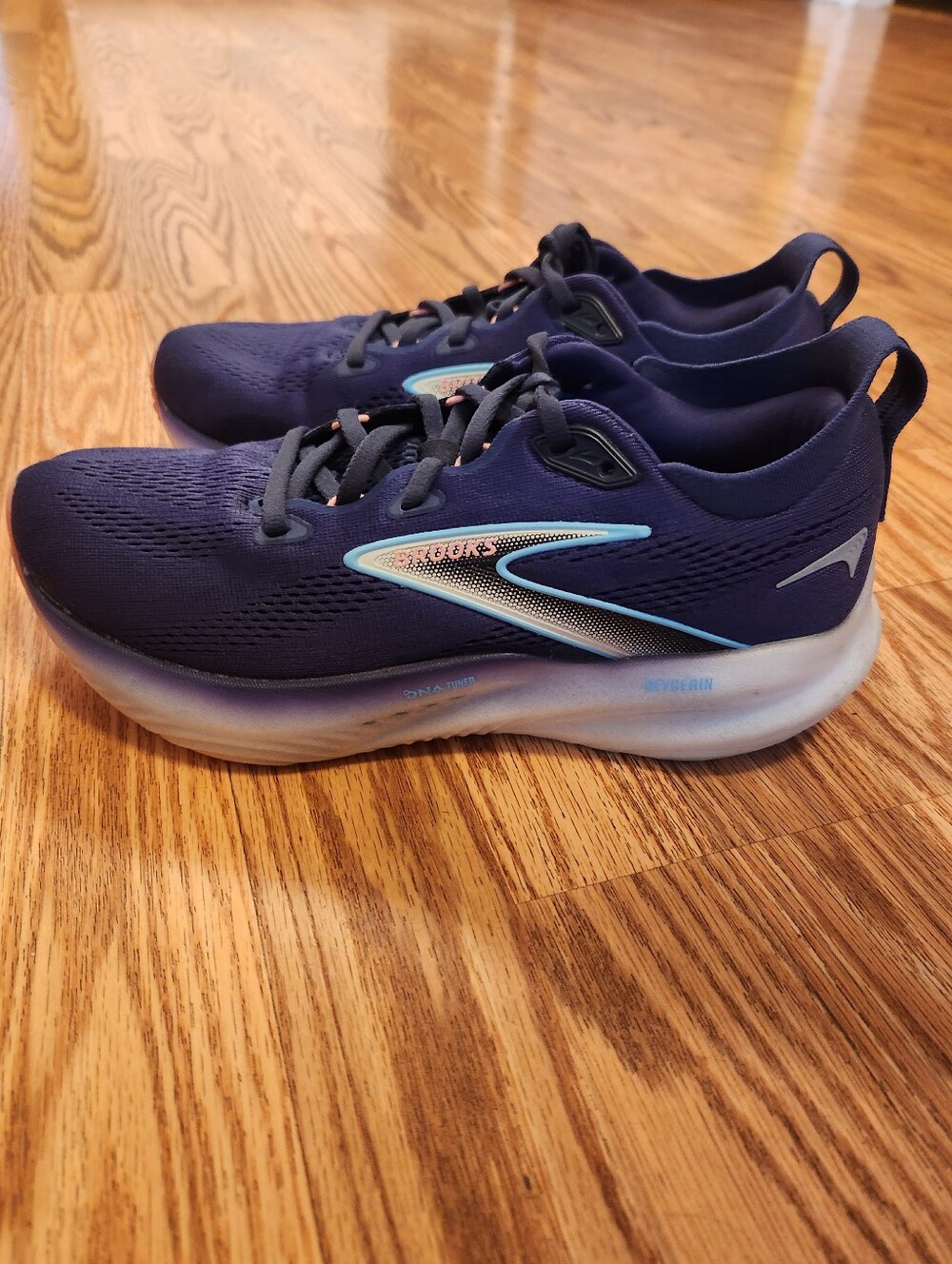 Brooks Glycerin 22 Running/Walking Shoes - Lightweight Comfort